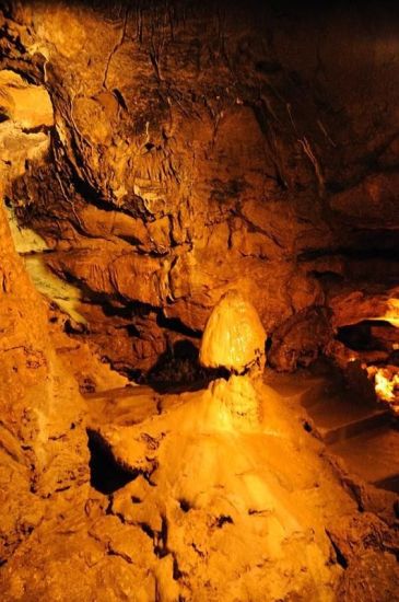 Красные пещеры Кизил коба и водопад Cу-Учхан