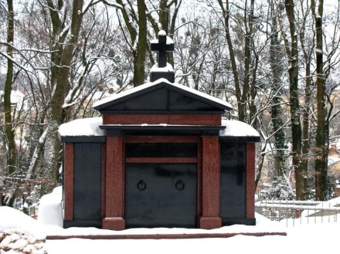 Лычаковское кладбище - самое удивительное кладбище в мире